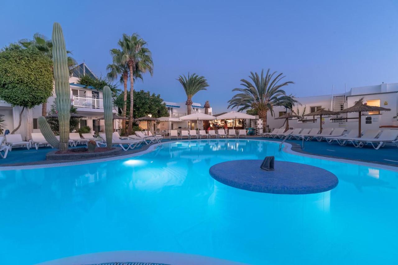Apartamentos Parque Tropical En Lanzarote Puerto del Carmen  Ngoại thất bức ảnh