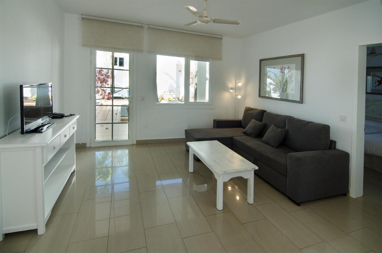 Apartamentos Parque Tropical En Lanzarote Puerto del Carmen  Ngoại thất bức ảnh
